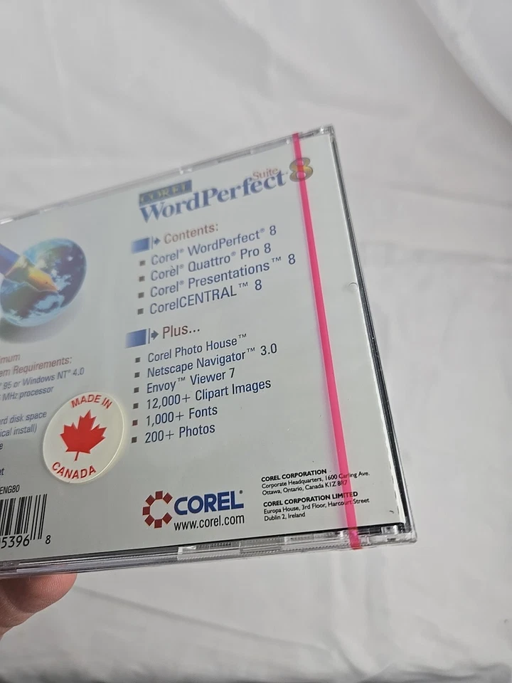 Corel WordPerfect Suite 8 Acad for Windows 95 and NT 4.0 Vintage Software CD-ROM - Image 4 of 4