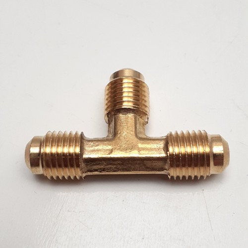 (1) Brass Flare Tee 1/4" × 1/4" × 1/4" Pipe Fitting For 1/4" OD Pipe