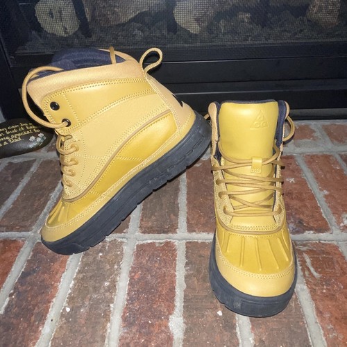Nike ACG Woodside 2 II Size 4Y Wheat / Black 524872703 Snow Hiking