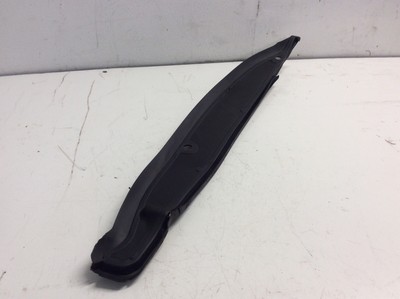 2014 Renault MEGANE Mk3 Front Left Side Wing Trim Panel Cover 