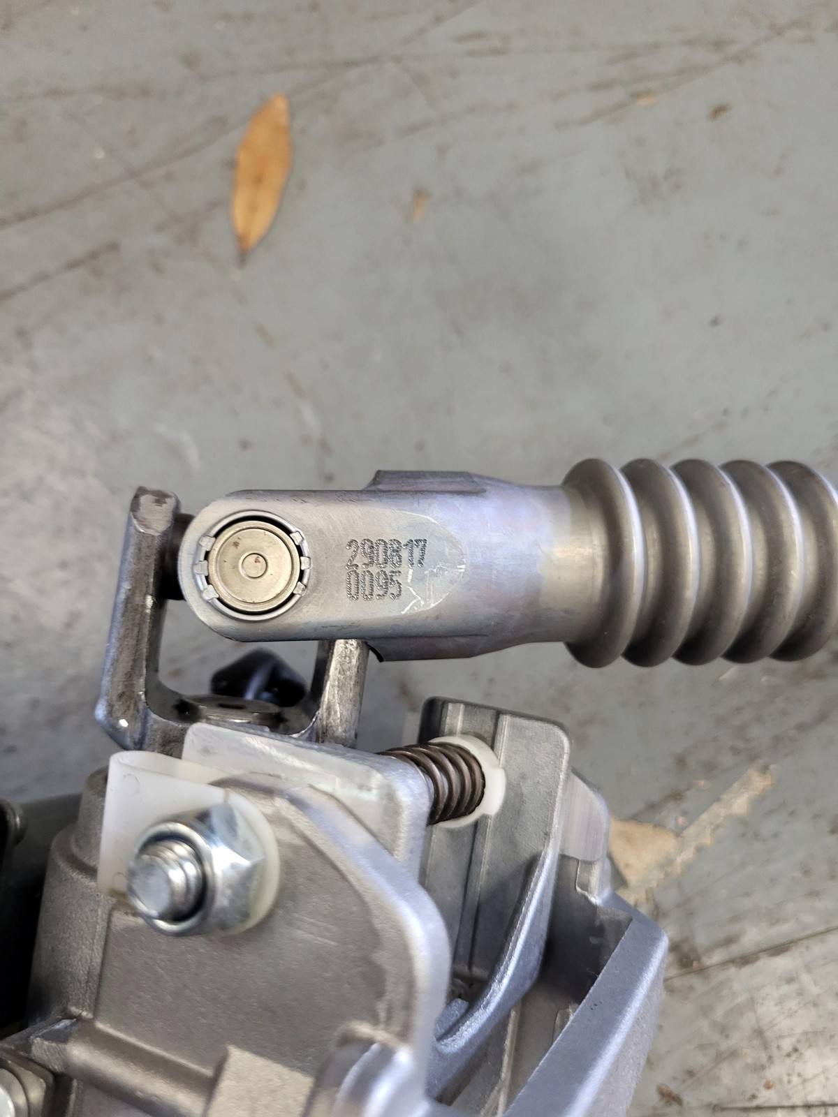 2014-2019 Maserati Ghibli Steering Column OEM 06700387800 3.0L RWD