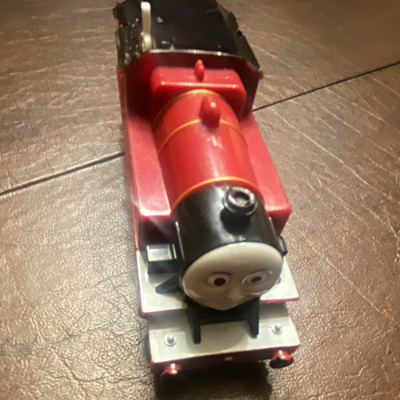 Thomas & Friends Red Train Engine Diecast Toy Locomotive with Face