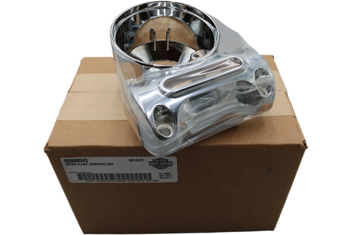 OEM Harley Davidson Breakout Speedometer Housing Chrome 55900043