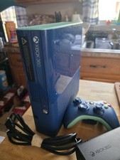 Microsoft Xbox 360 E Blue & Green Special Edi...