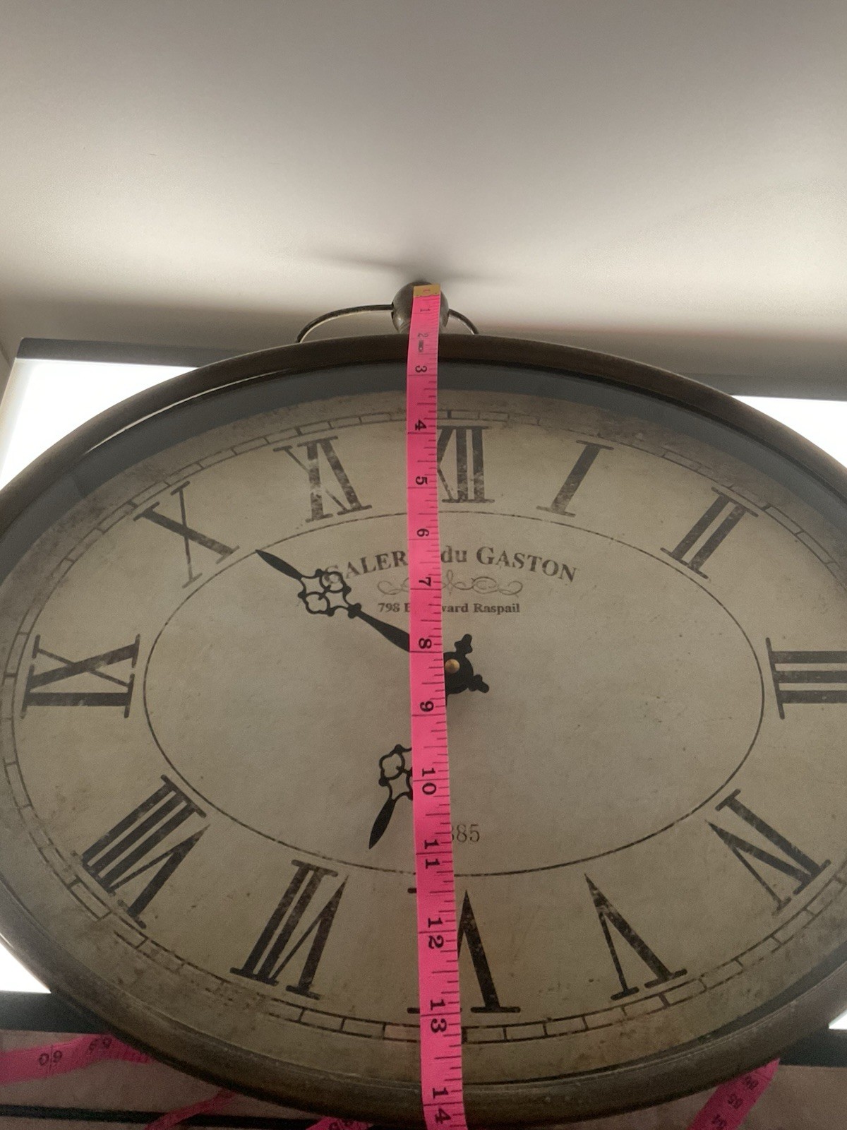 Oval French Wall Clock Vintage Style, Galerie du Gaston Pre-owned Tested Working