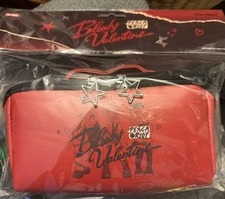 POPMART x PEACH RIOT “BLOODY VALENTINE” LIMITED EDITION COSMETIC BAG - NEW!