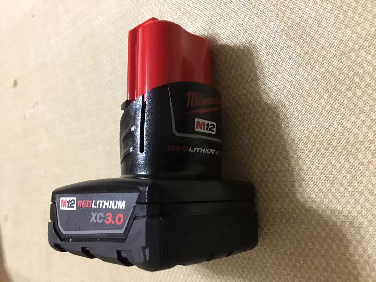 Milwaukee m12 2024 battery 3.0 ah