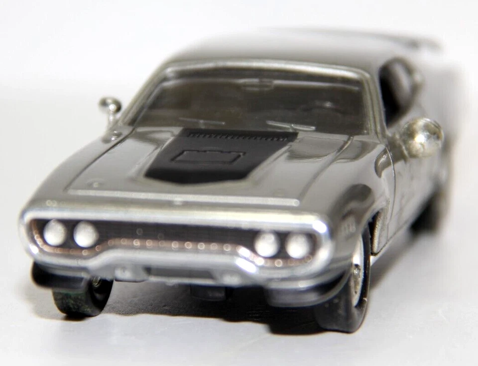 ROAD SIGNATURE USATO 1:43 AUTO DIE CAST PLYMOUTH GTX 1971 GRIGIO ART EDI 9 VARIE - Immagine 4 di 4