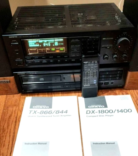 ONKYO TX-844 Tuner Amplifier / Onkyo DX-1400 Stereo Compact Disc