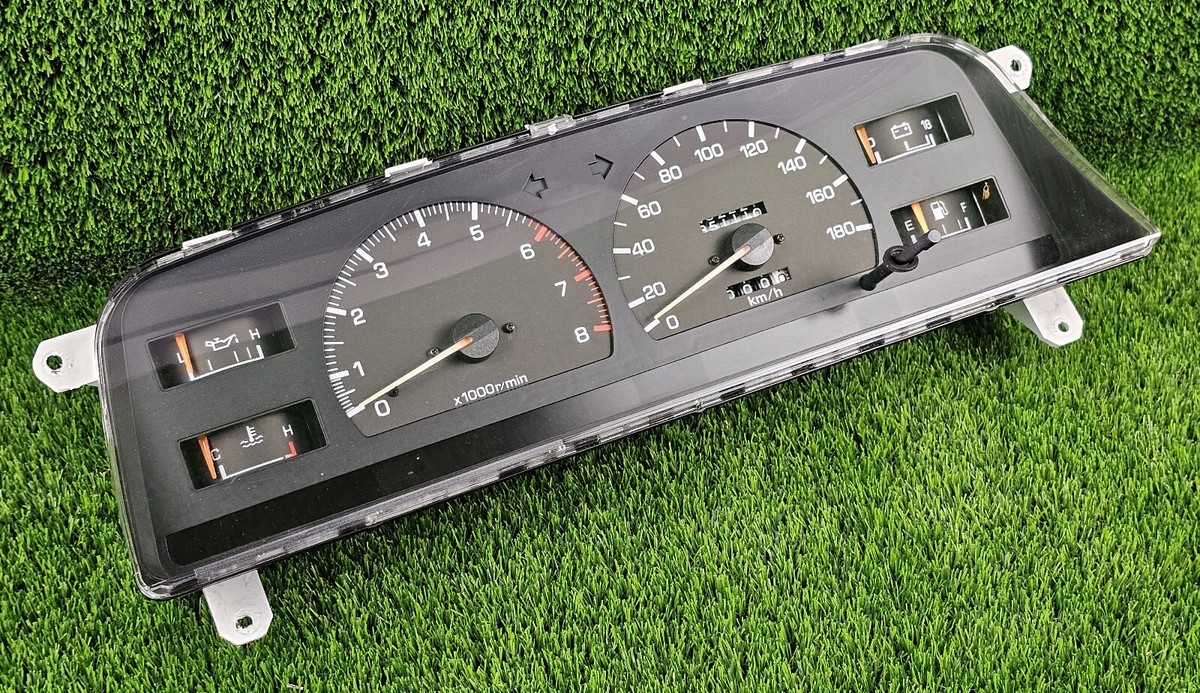 Toyota Hilux Surf 1989-1995 Instrument Cluster speedometer