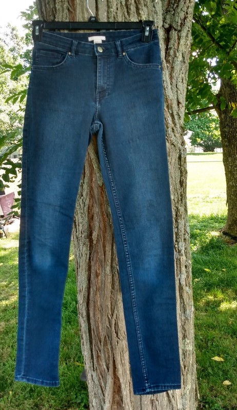 H&M Skinny Blue Jeans Size 8