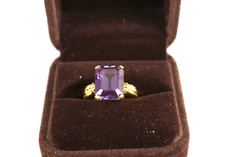 Lovely Vintage UTC Sterling Silver 925 Lab Created Alexandrite Ring, Size 6.25