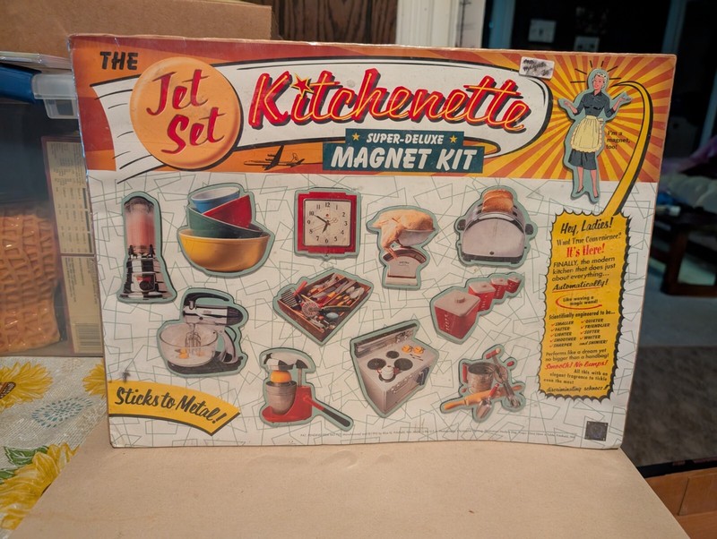 THE JET SET KITCHENETTE SUPER DELUXE KITCHEN REFRIGERATOR MAGNET KIT MIP 1995#16