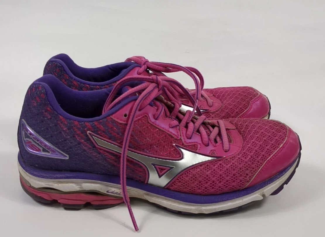 Mizuno Wave Rider 19 Running Shoes Women s Size 9 US eBay