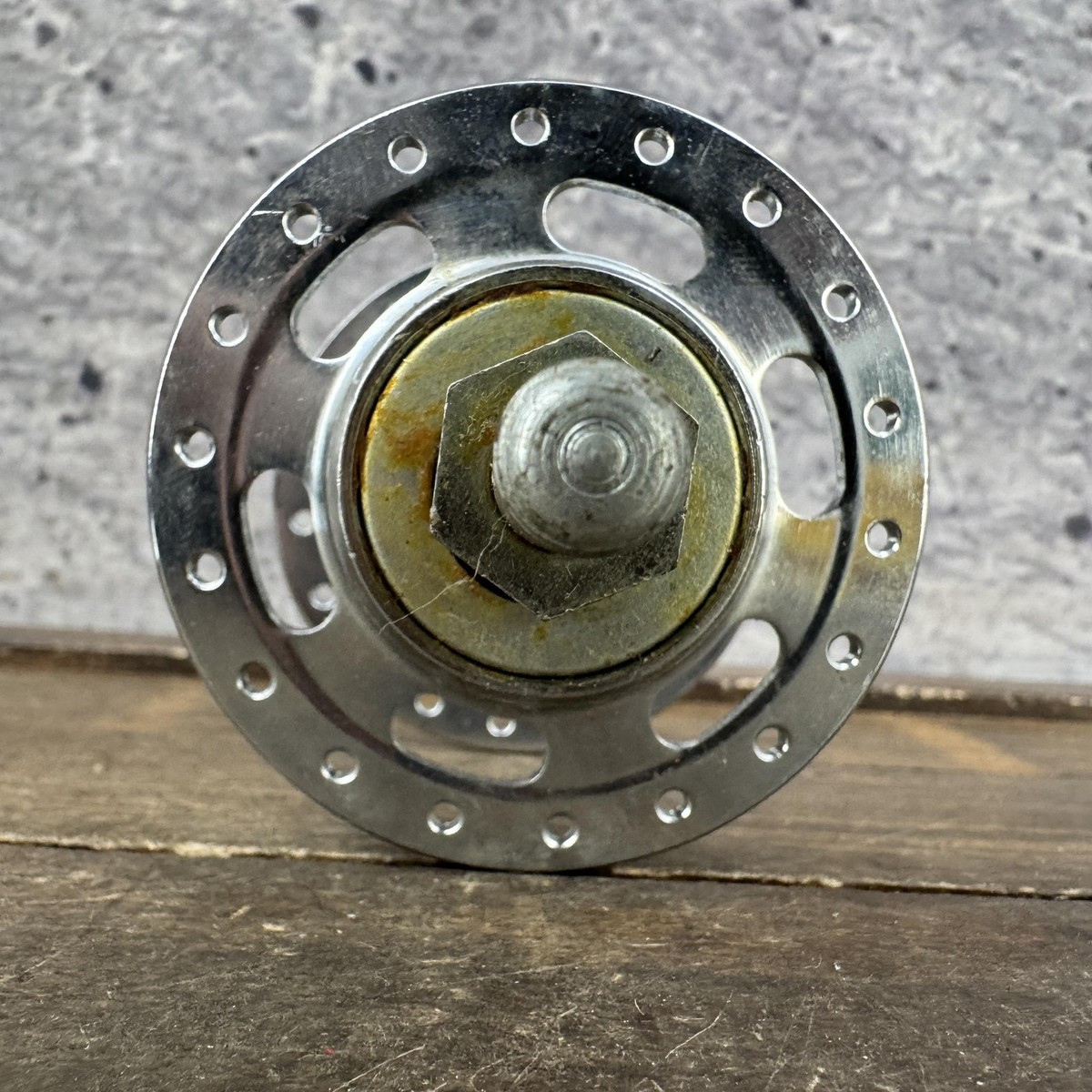 Vintage Sansin Rear Hub 36H NOS Nutted High Flange Silver Japan