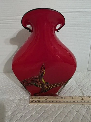 Vintage Murano Art Glass Hand Blown Feathered Design Glass Vase  9 3/4" tall