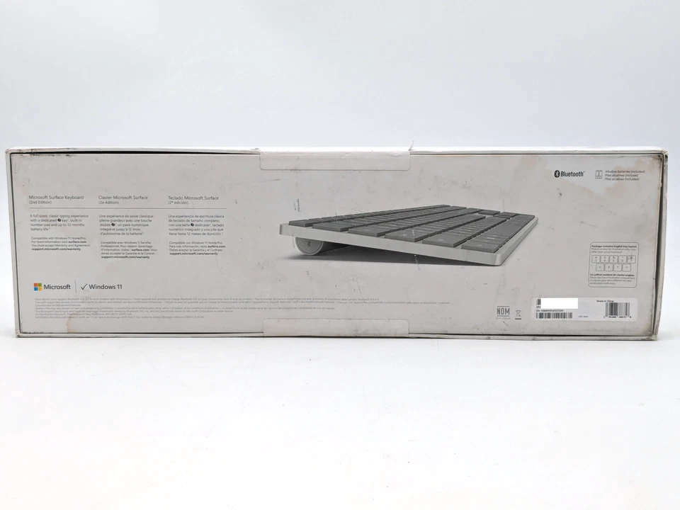 Microsoft Surface Full-size Wireless Keyboard 2nd Edition - Silver | EP2-04209 - Image 3 of 4