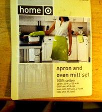 Home Kitchen Set - Apron and Oven Mitt New Never used