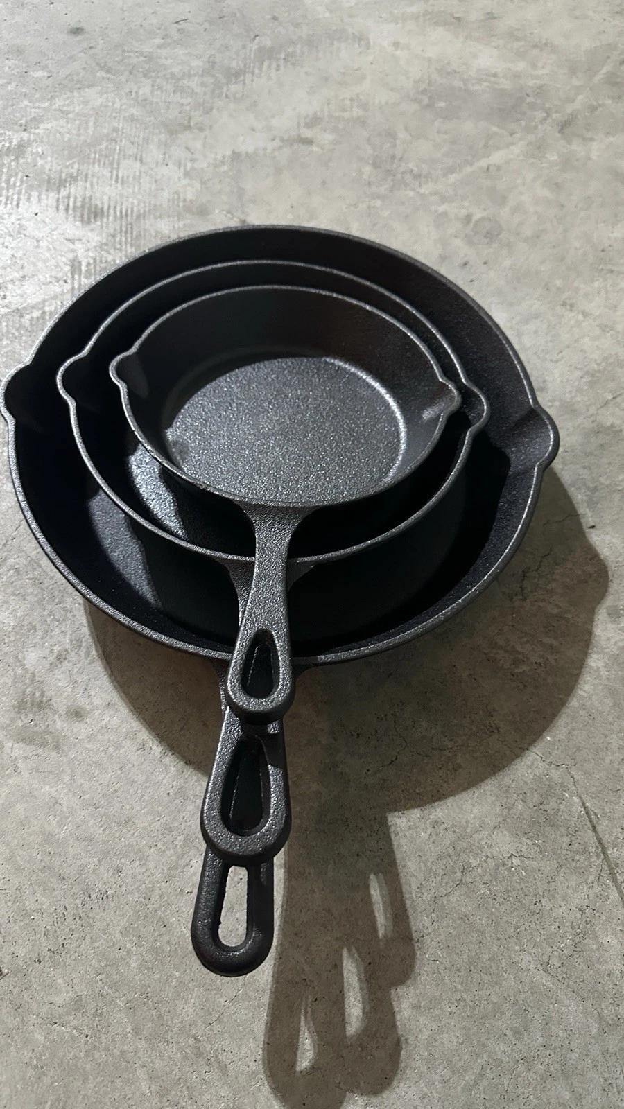 3-Piece Cast Iron Non-Stick Frying Pan Set, Black, Induction, 500°F
Opens in a new window or tab