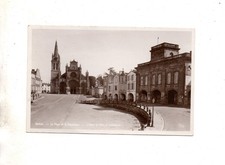 CPSM - 33 - BAZAS - La place de la république - voyagée