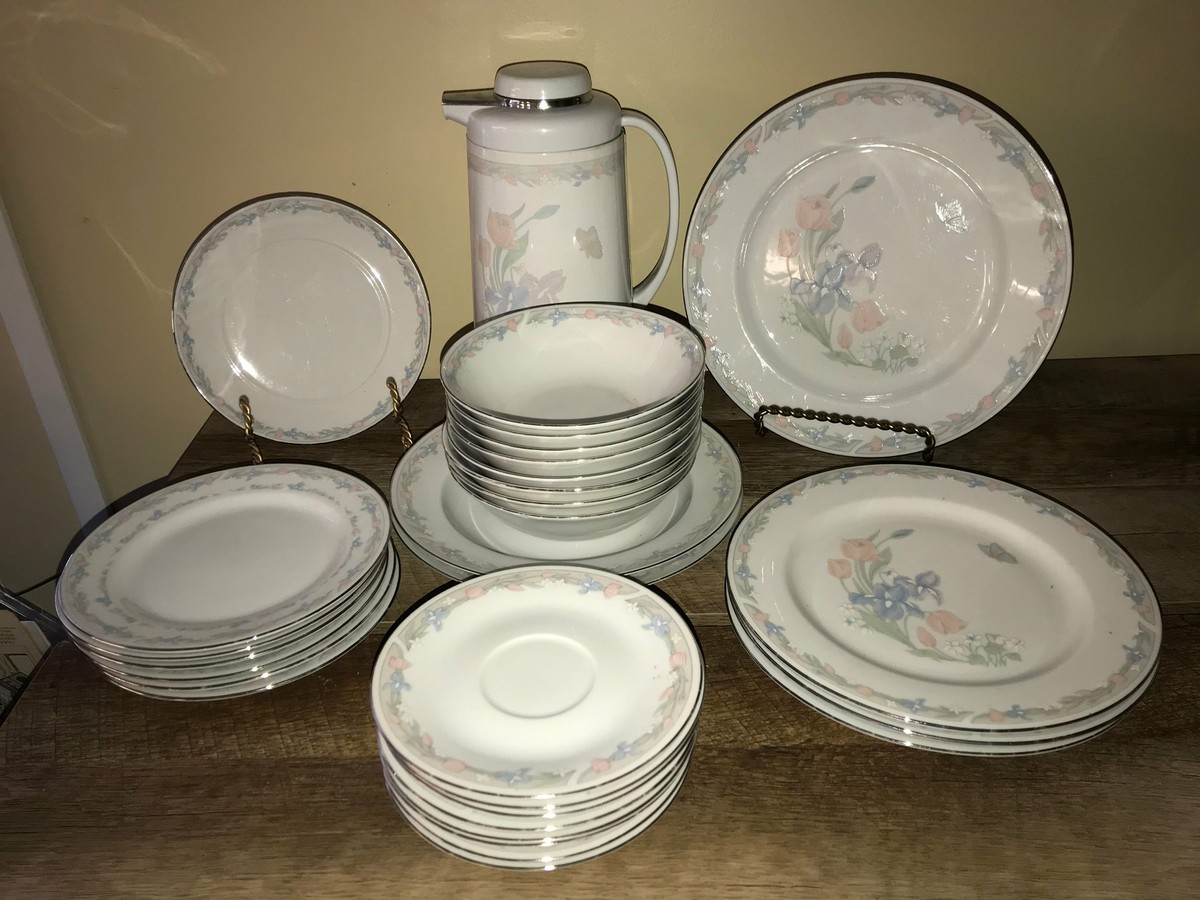 Vintage China Illusions Reflections Reprise by Excel Set Vintage China Illusions Reflections Reprise by Excel Set