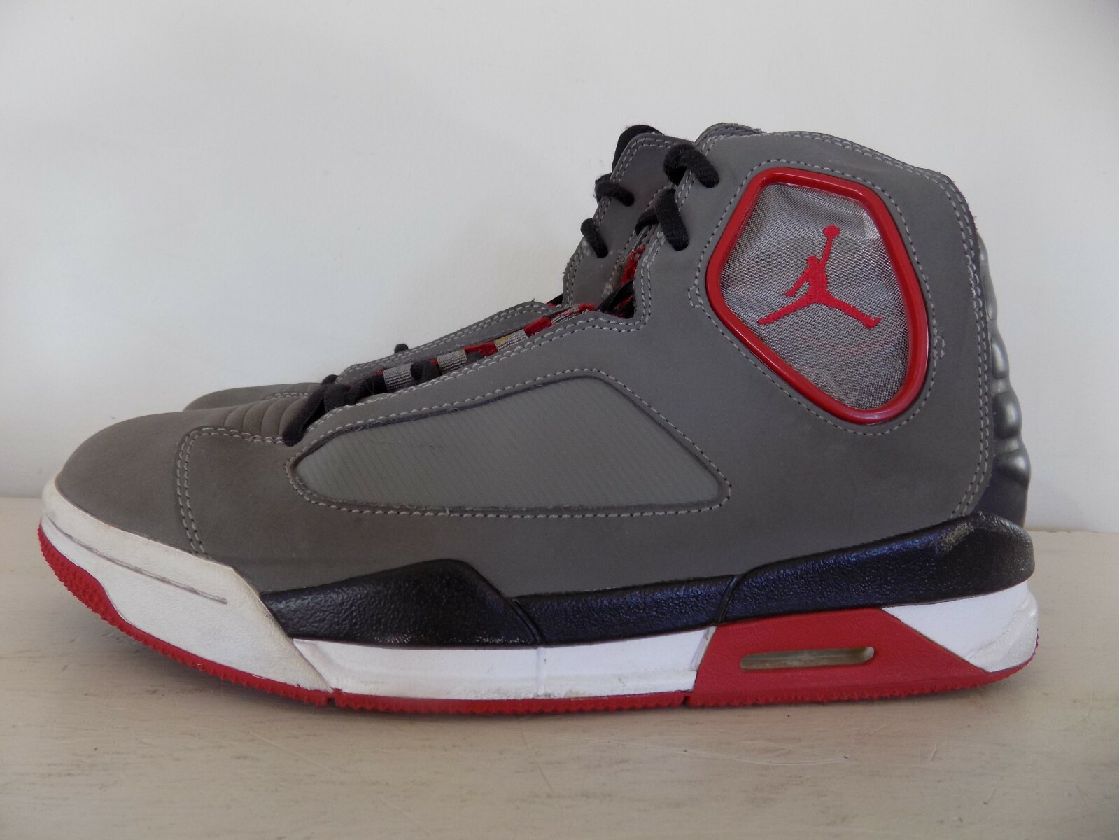 jordan flight luminary red