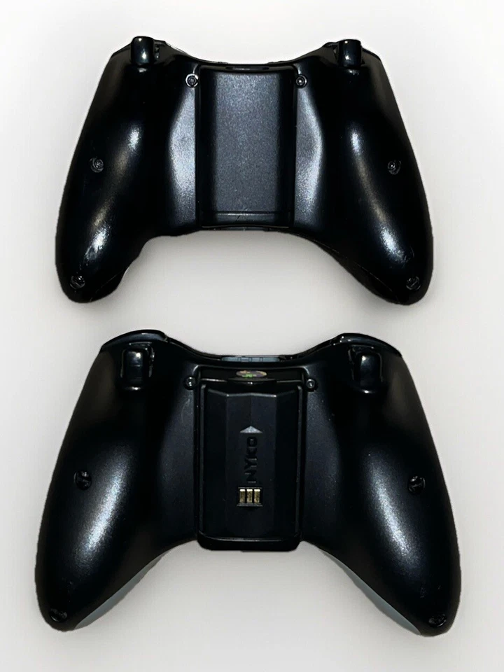 2 mandos inalámbricos Microsoft Xbox 360 negros Foto 2 de 4