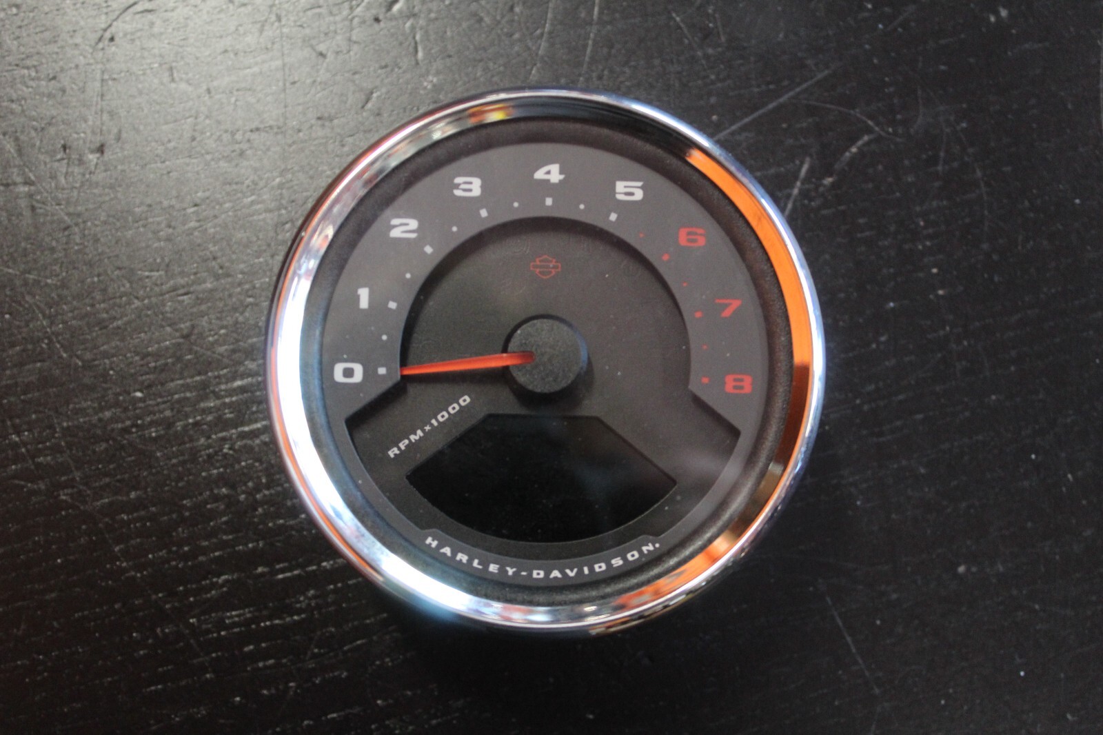 70900704 Tacho Harley Davidson Fat Bob M8 online kaufen | eBay