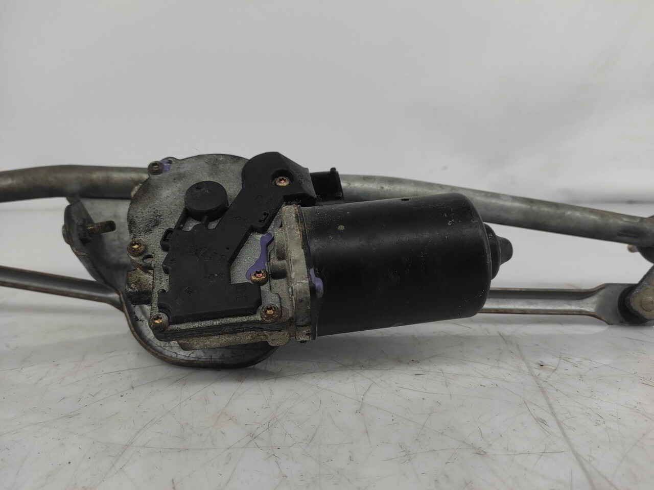 676383635140 wischermotor vorne at für BMW 3 COMPACT (E36) 18 TDS  