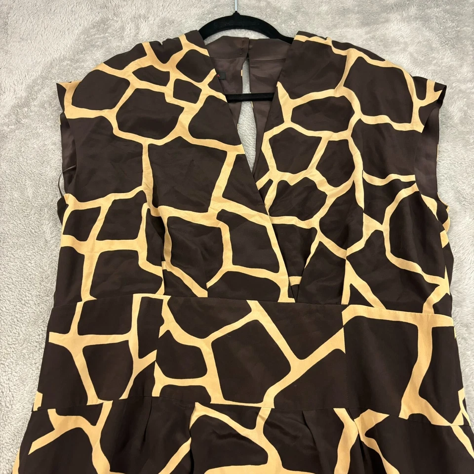 Vestido recto midi envolvente imitación seda Escada para mujer 42/12 marrón estampado jirafa cápsula Foto 3 de 4