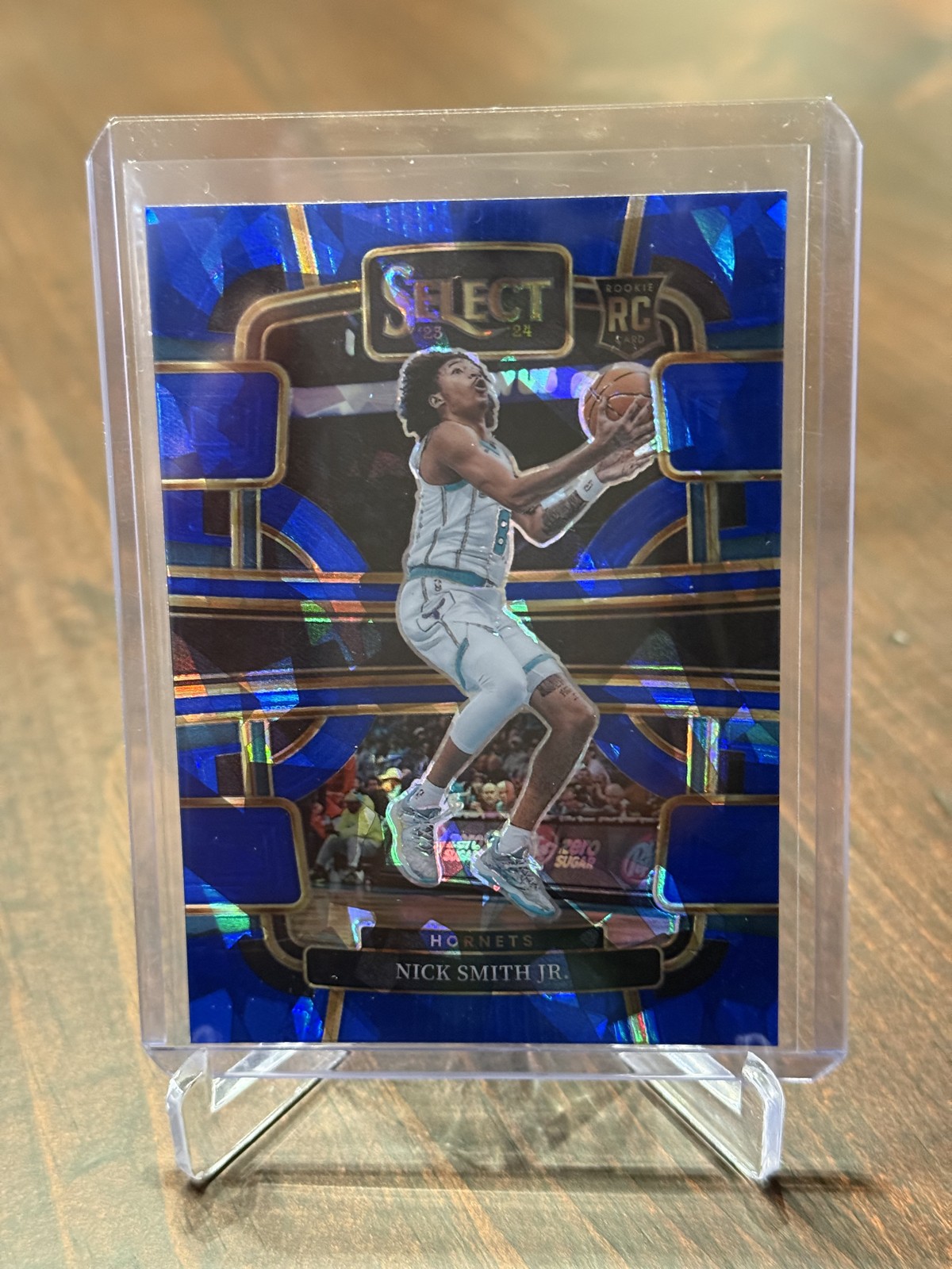 2023-24 Panini Select - Concourse Nick Smith Jr. #89 Blue Cracked Ice Prizm (RC)