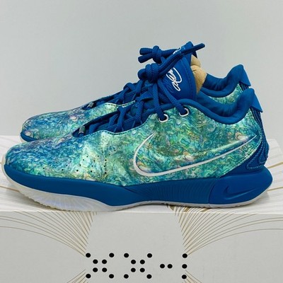 NIKE LeBron James 21 