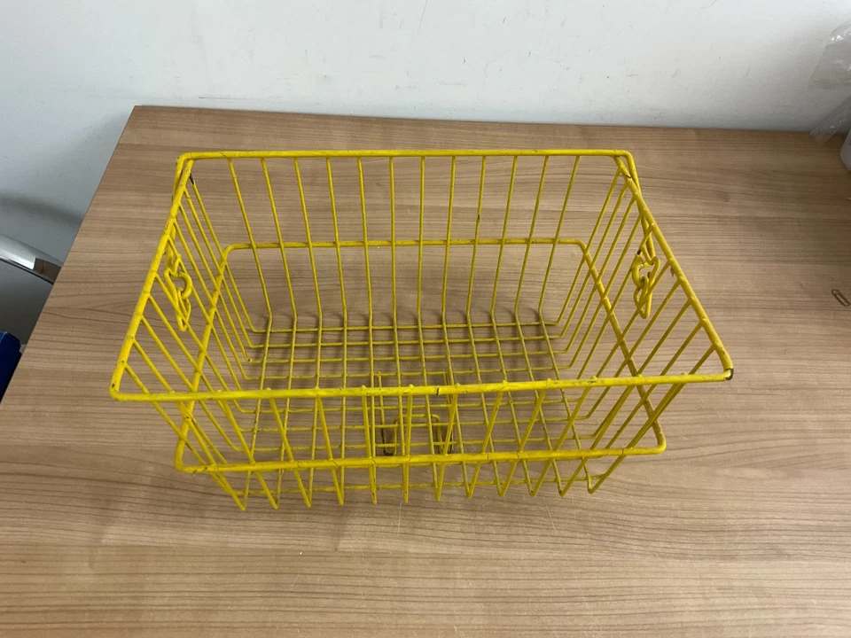 Fahrrad Hinterradkorb gelb, 40x30x20 cm, mit Tragegriff und Befestigung, stabil - Bild 2 von 4