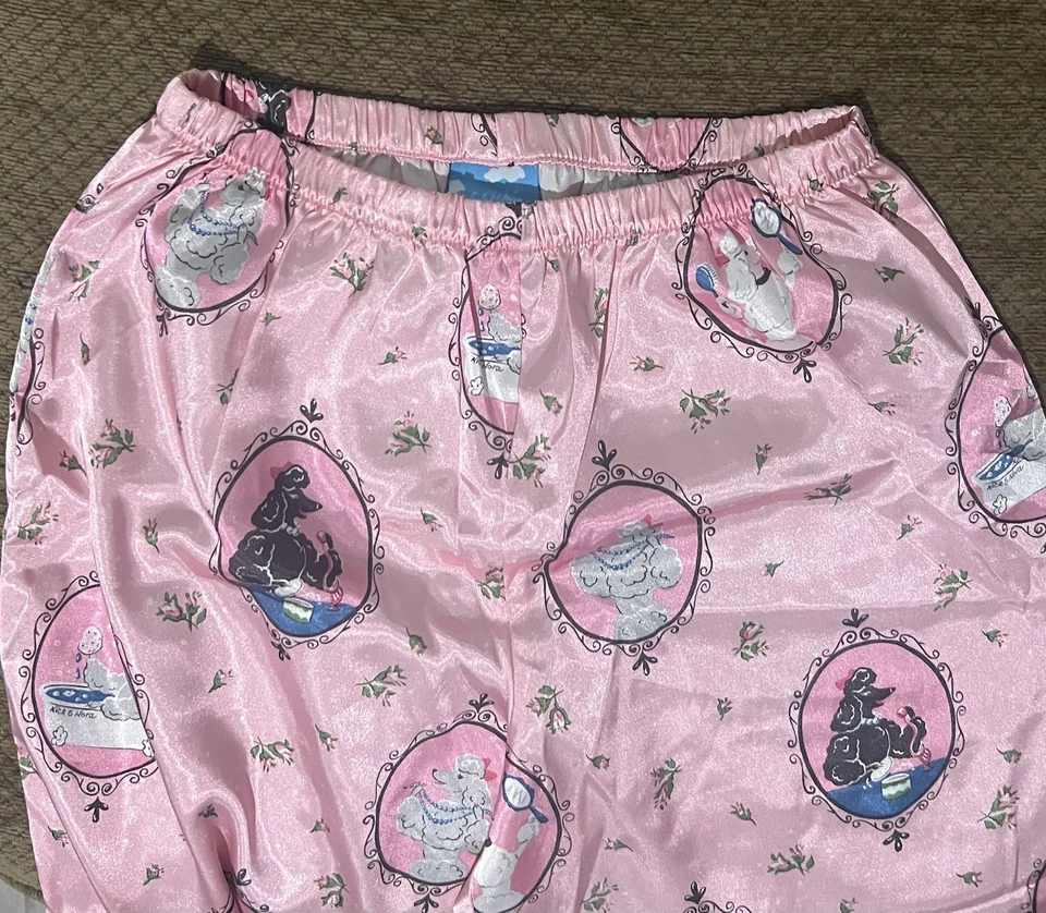 Nick & Nora conjunto de pijama caniche rosa satinado para niñas talla grande RARO USADO EN EXCELENTE ESTADO Foto 4 de 4