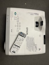 Epsom Projector ￼