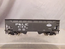 HO SCALE ATLAS P&LE 4120 2-BAY HOPPER