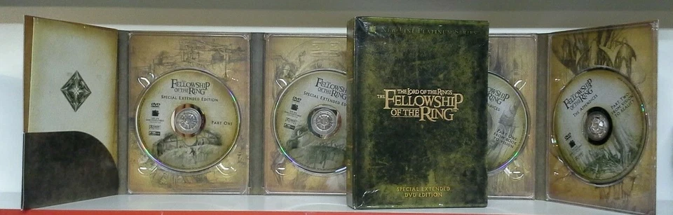 The Lord of the Rings Trilogy Special Extended Edition 12-DVD set W/CASE ~ NICE! - Image 3 of 4
