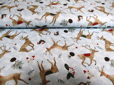 Winter  Hirsch Rentier Zapfen    Patchworkstoff  Baumwolle Blank   50x110cm