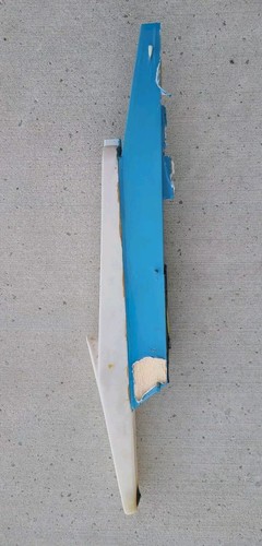 VINTAGE RC MODEL AIRPLANE FLOATPLANE PART ASSEMBLED BLUE BODY (40"x5"x7") - Picture 2 of 10