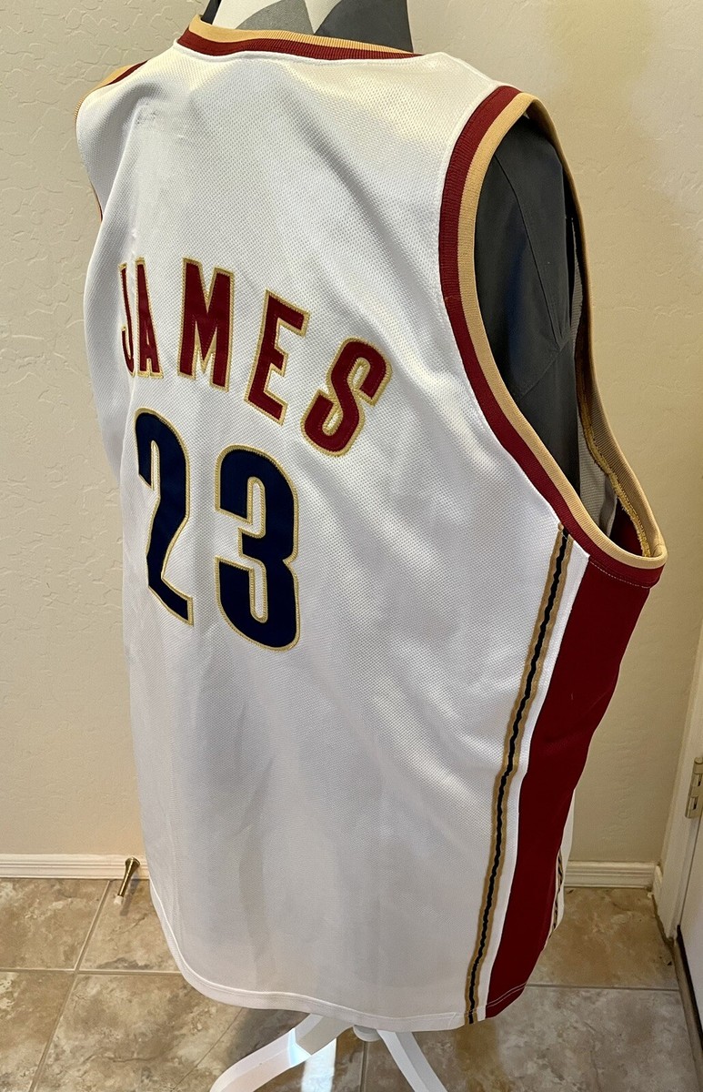 【オーセンティック】CAVALIERS 2003 レブロン　Lサイズ オーセンティック】CAVALIERS 2003 レブロン Lサイズ