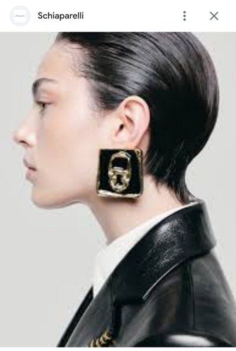 Schiaparelli Inspired Padlock Key Hole To The Heart Black& Gold Stud earrings - Picture 1 of 15