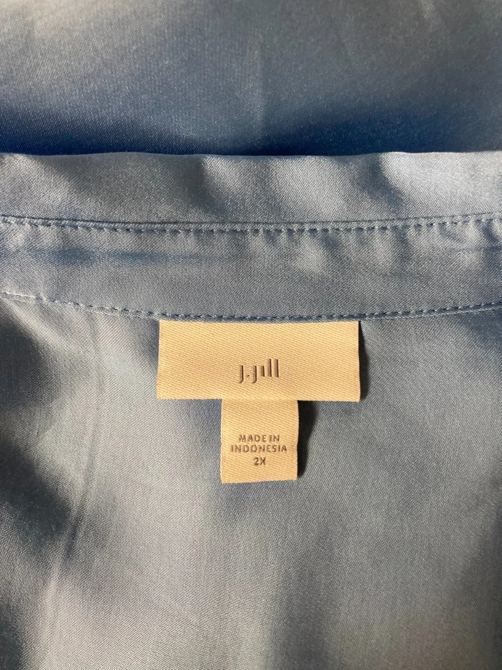 J. Jill 2X Blue Satin Button Front Blouse Dressy Career - Image 4 of 4