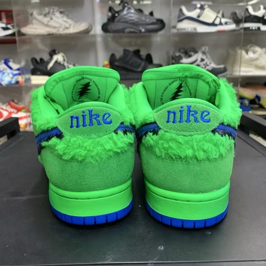 Size 8 - Nike SB Dunk Low x Grateful Dead Green Bear 2020 for sale