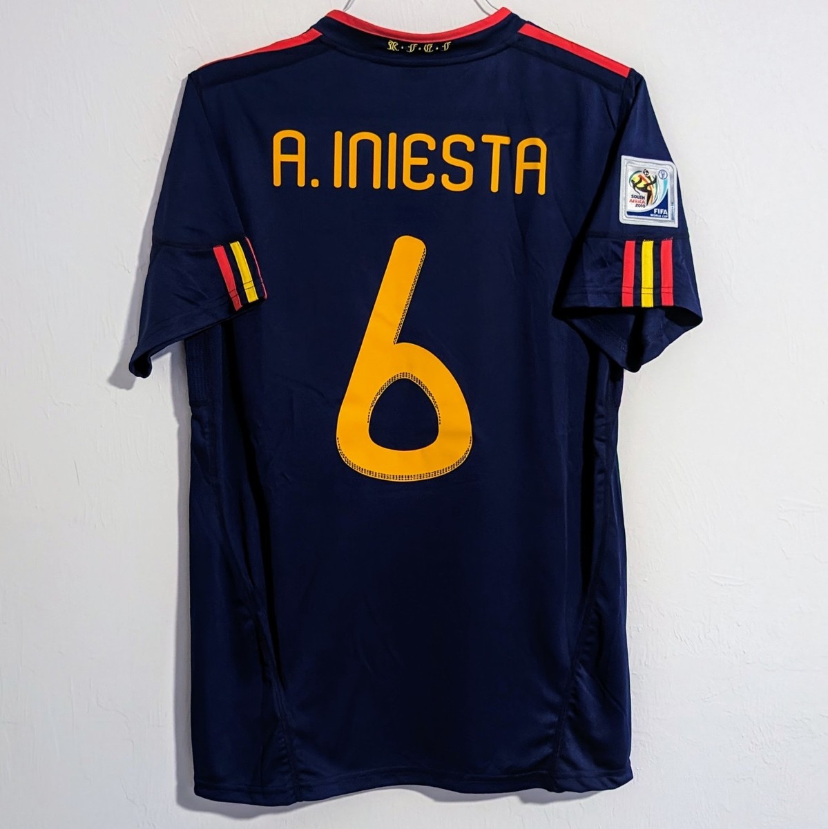 Spain Iniesta 2010 World Cup Final Retro Jersey Men's L | eBay