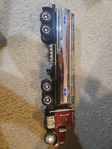 1998 Amoco Standard Oil Company (Indiana) Toy Chrome Tanker Truck E Collectables