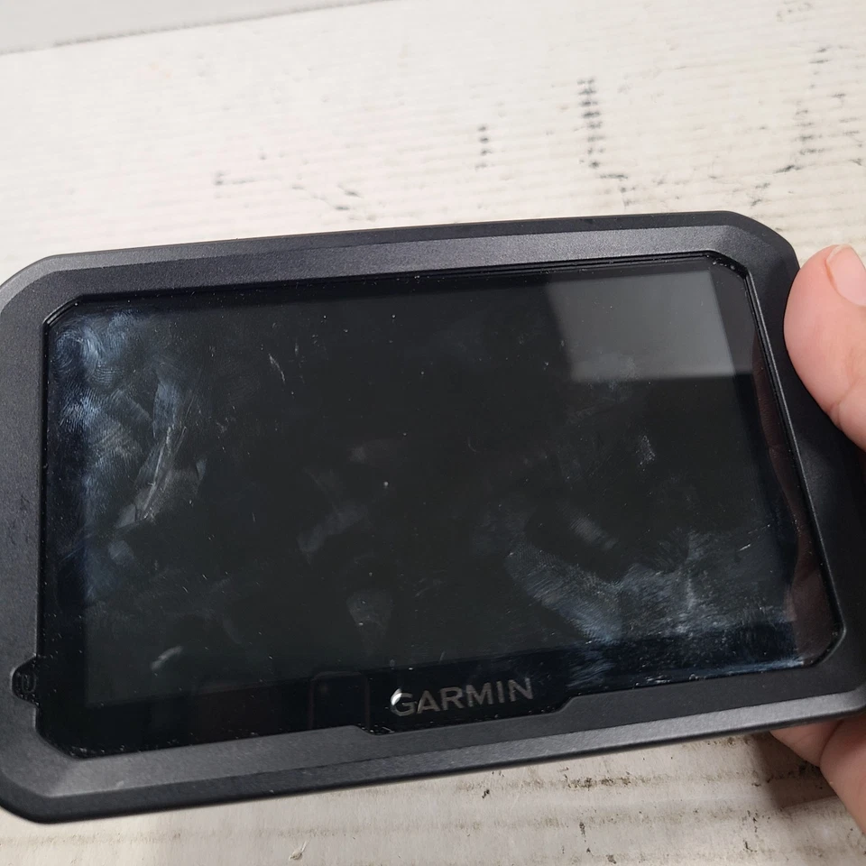 Garmin Dezl 580 LMT-S 5" Truck GPS Navigation System Lifetime Map - Image 3 of 4