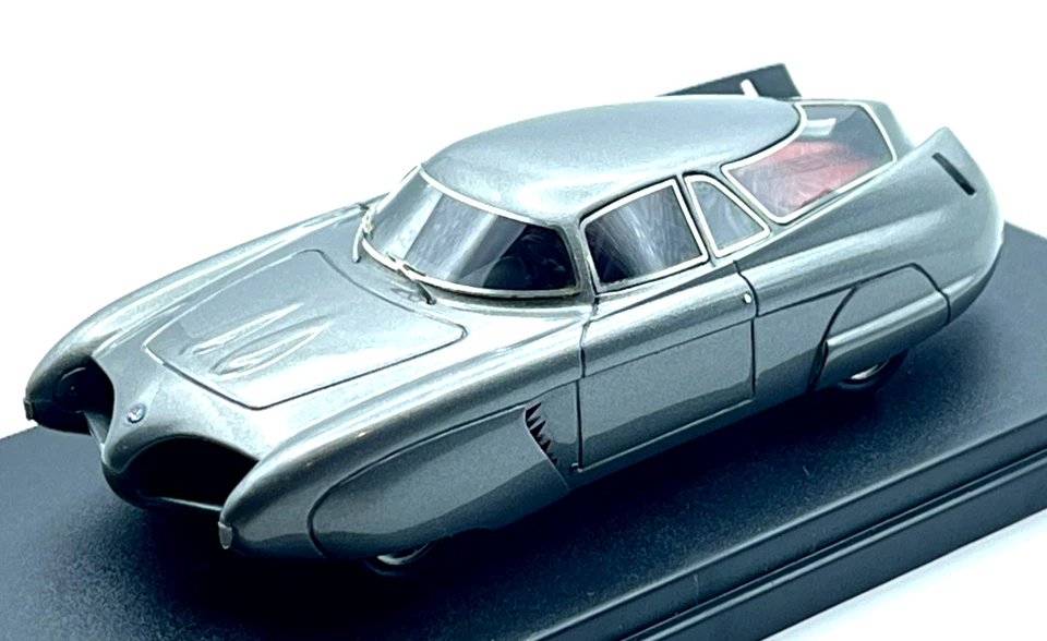 Original Looksmart Alfa Romeo BAT 5 Salone di Torino LS097 1953 1:43 RARO - Imagem 4 de 4