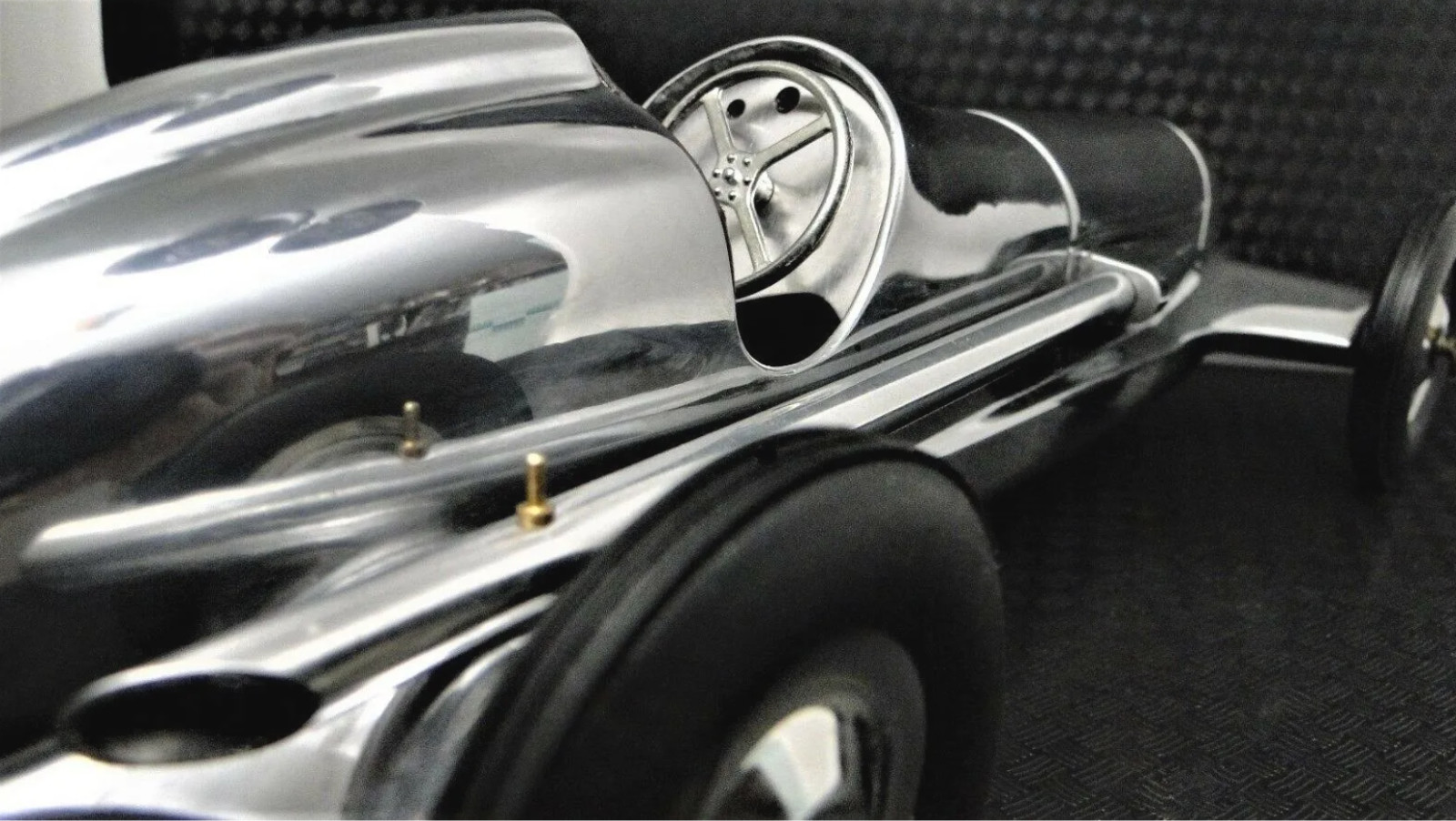 Ferrari Race Car Indy Racing Racer1950s Custom Built Metal Body1:18SCALE MODEL