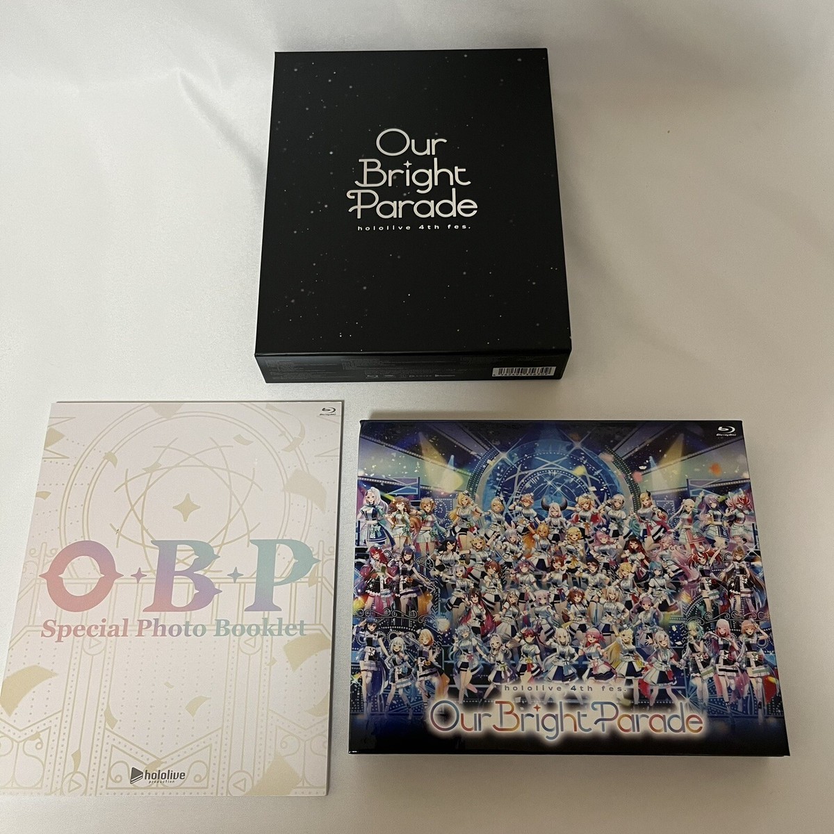 hololive 4th fes. Our Bright Parade 3 Blu-ray Photobook HOXB hololive 4th fes. Our Bright Parade 3 Blu-ray Photobook HOXB