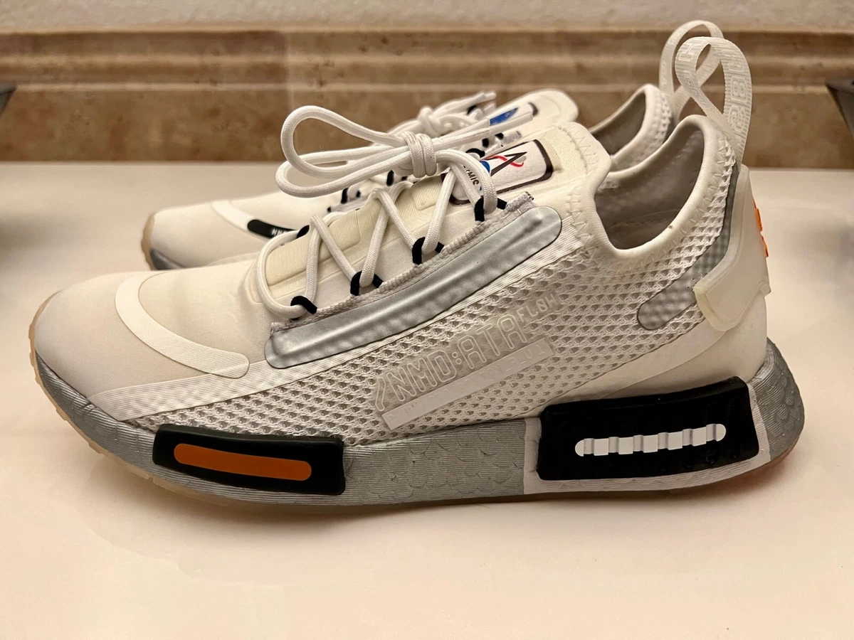 adidas gazelle silver green womens Adidas NMD_R1 Spectoo Men's Shoes Core Black-Carbon-Team Solar Orange main image 0